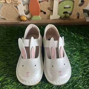 🐰Bunny Easter Dress shoes🐇 NWT Livie & Luca toddler girl size 9 💐
